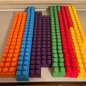 Legos !  205 pieces
Large size pieces